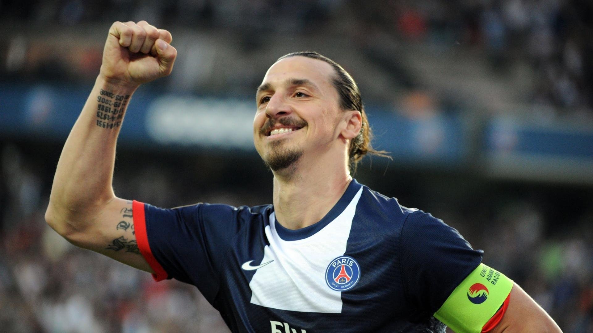 欧冠“传奇球员”的经典瞬间集锦，欧冠最精彩